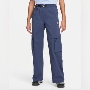 Nike Women’s ACG Smith Summit Cargo Pants Thunder Blue/ White Size Small NWT